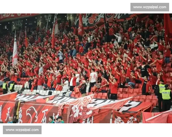 激情碰撞足球盛宴实时直播尽享全球赛场精彩瞬间